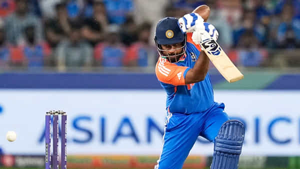 Sanju Samson : సూర్య మాస్టర్ ప్లాన్.. సంజూ శాంసన్ కెరీర్కు ఎండ్ కార్డ్ పడినట్లేనా?