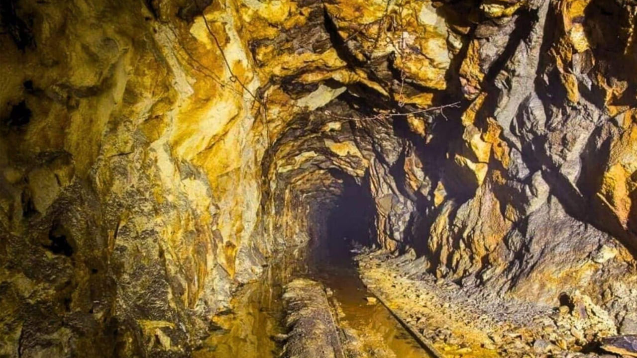 పురాణాల్లో పవిత్ర స్థలంగా పేర్కొన్న చోటే బంగారు నిధి కనుగొన్న శాస్త్రవేత్తలు! ఇక బంగారం ధరలు తగ్గుతాయా..?