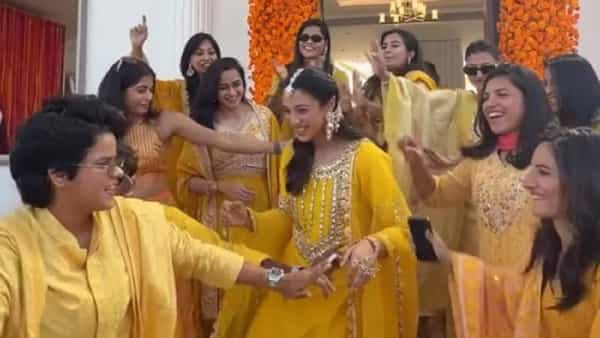 Smriti Mandhana : హల్దీ వేడుకలో స్మృతి మంధాన డ్యాన్స్ అదుర్స్..సందడి చేసిన వరల్డ్ కప్ విన్నర్స్