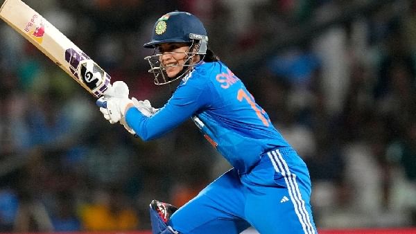 Smriti Mandhana : 9 మ్యాచుల్లో 434 రన్స్.. వరల్డ్ కప్ గెలిపించినా స్మృతి మంధానకు భారీ షాక్