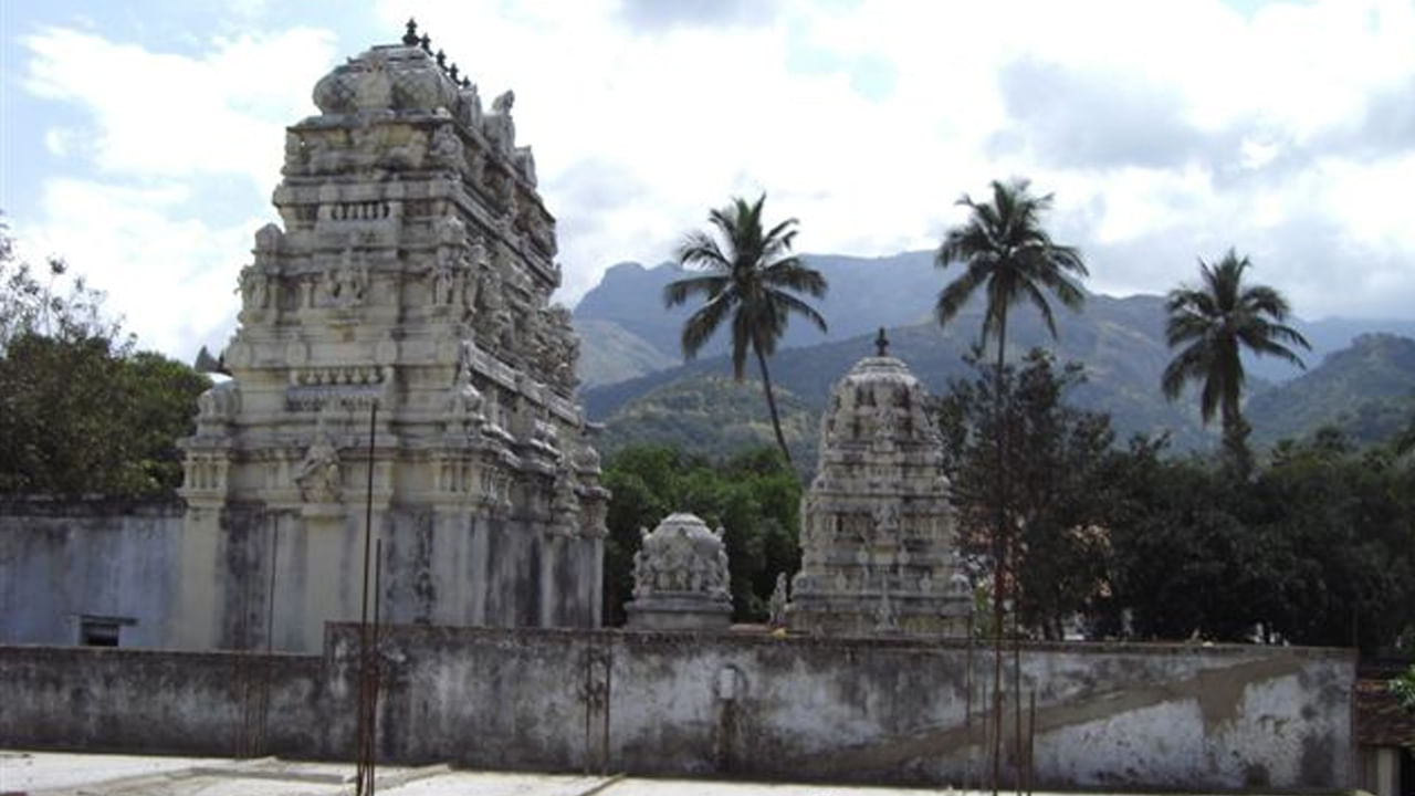 Sri Siddeshwari Peetham