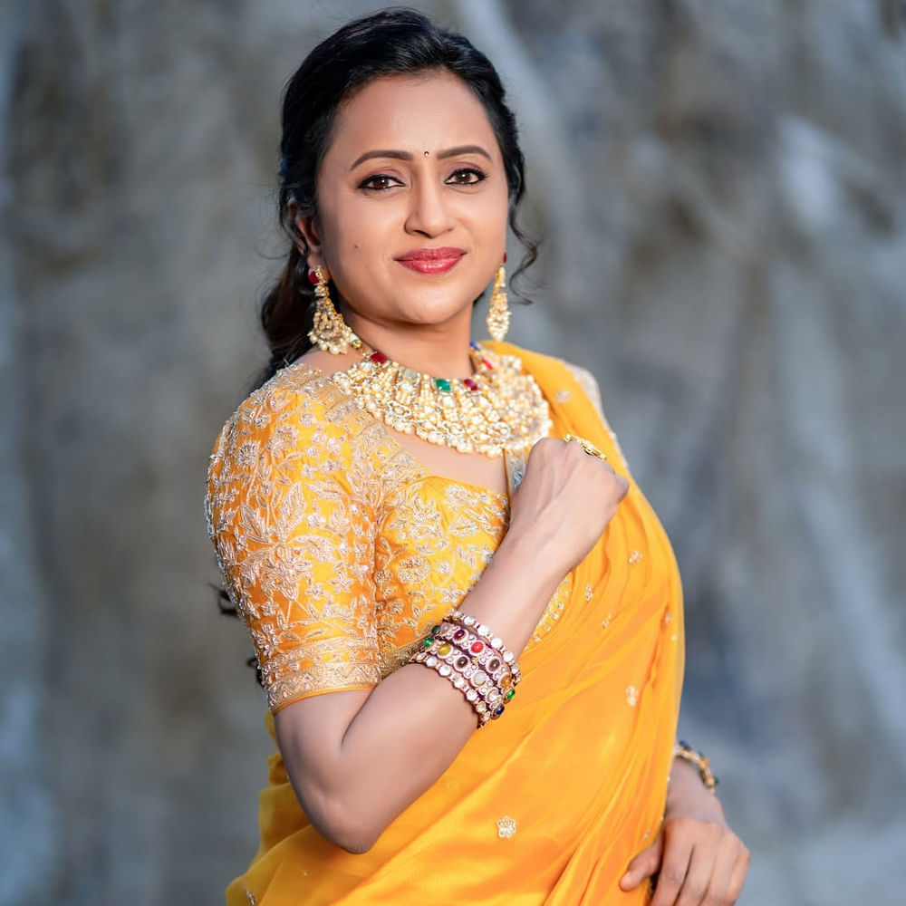 ఈ సినిమాలో నన్ను ప్రియదర్శి పక్కన హీరోయిన్ అని చెప్పారు. కానీ దర్శి వయసు నాకంటే తక్కువ కావడంతో డైరెక్టర్ నవనీత్ వద్దన్నారు. ఆ తర్వాత పవర్ ఫుల్ కానిస్టేబుల్ అని చెప్పి తీసుకున్నారు. సినిమాలో ఓ సీన్ చేశాక. పవర్ ఫుల్ కానిస్టేబుల్ కాదు.. పవర్ లెస్ కానిస్టేబుల్ అని తెలిసింది. 