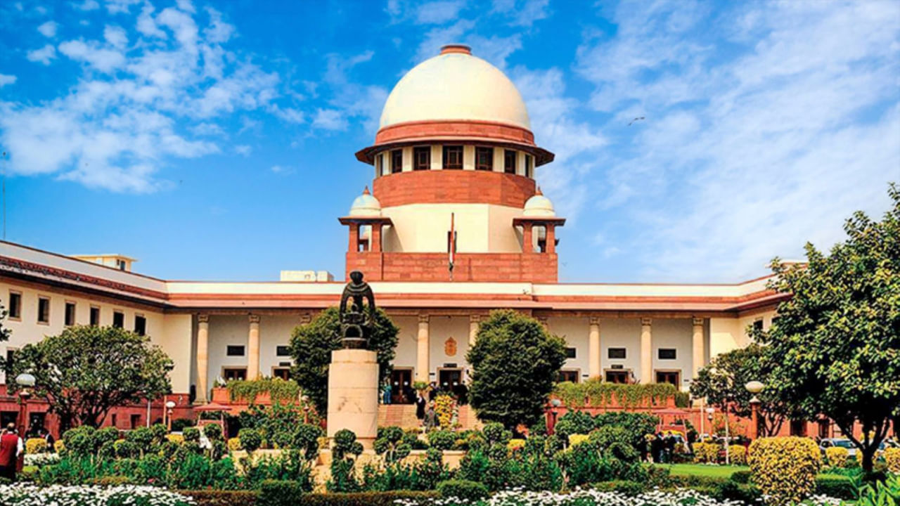 Supreme Court: ఇళ్లల్లో అద్దెకు ఉండేవారిపై సుప్రీం కోర్టు సంచలన తీర్పు..!