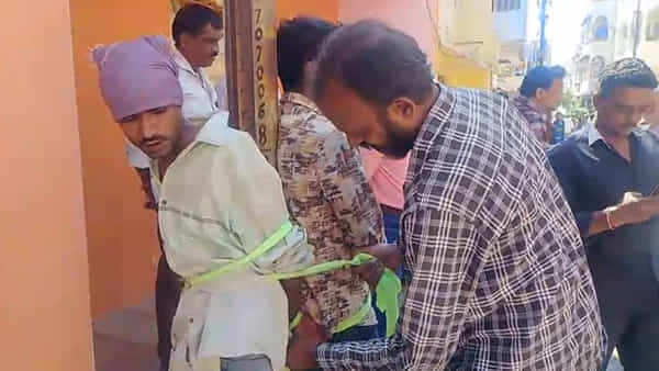 ఒకే ప్లేస్కి రెండో సారి చోరీకి వచ్చిన దొంగలు..! ఫస్ట్ టైమ్ సక్సెస్ కానీ, రెండో సారి మాత్రం..