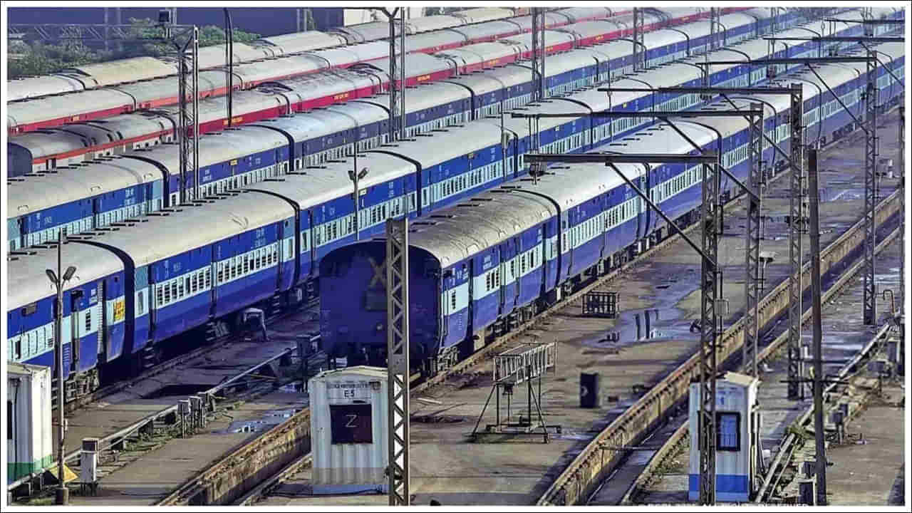 Indian Railways: రైలు ప్రయాణికులకు అలర్ట్‌.. ఈ మార్గంలో భారీగా రైళ్లు రద్దు.. దారి మళ్లింపు!