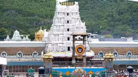 టికెట్ లేకపోయినా వైకుంఠ ద్వార దర్శనం..!