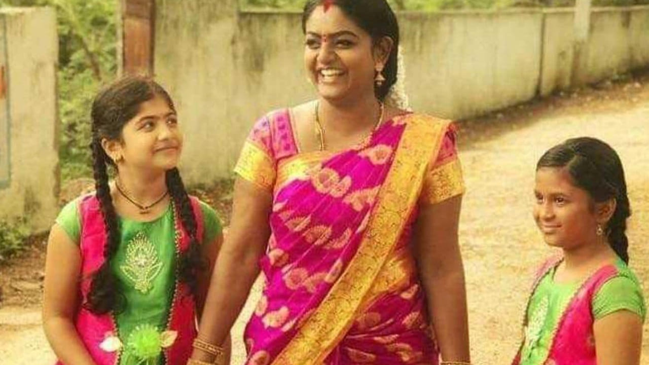 Karthika Deepam: ‘కార్తీకదీపం’లో వంటలక్క కూతుళ్లు గుర్తున్నారా? ఇప్పుడెలా మారిపోయారో చూశారా? ఫొటోస్ వైరల్