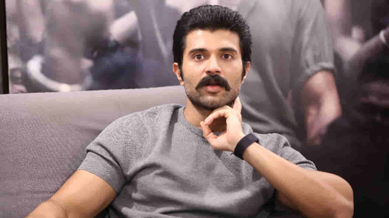 Vijay Deverakonda: అదిరిందయ్యా రాహుల్! విజయ్ దేవరకొండ కొత్త సినిమా కోసం హాలీవుడ్ యాక్టర్!