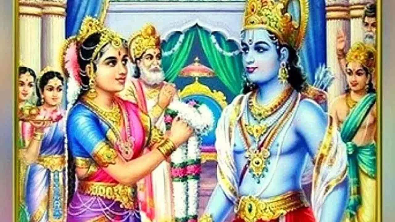 నల్ల నువ్వులు : వివాహంలో ఆలస్యం అవుతే, వివాహ పంచమి రోజున సత్తు లేదా నల్ల నువ్వులను దానం చేయడం చాలా మంచిదంట. దీని వలన శని దోషం తొలిగిపోయి, వివాహ అవకాశాలను వేగవంతం చేస్తారంట. అందుకే వివాహం అవ్వడంలో అడ్డంకులు ఎదురైతే, వారు నల్లనువ్వులు దానం చేయడం చాలా మంచిదంట.