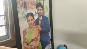 ఇంట్లో ఒంటరిగా ఉన్న మహిళ.. కట్ చేస్తే..