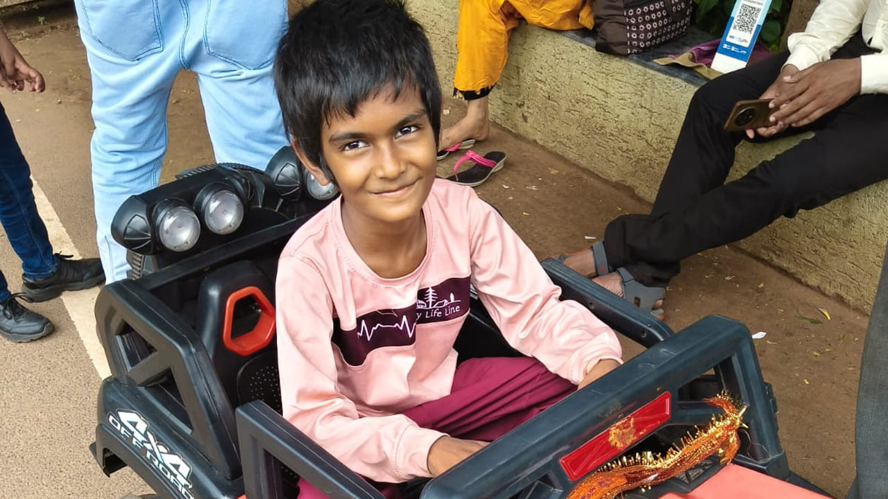 Andhra: స్కూల్‌కు వెళ్లడమే ఆ పిల్లాడు చేసిన తప్పు.. సాయంత్రానికి విగతజీవిగా..