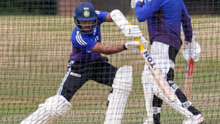 Team India: రోహిత్, కోహ్లీలతోపాటు టీమిండియా ఆటగాళ్లకు బిగ్ షాకిచ్చిన బీసీసీఐ.. కొత్త రూల్‌తో పరేషాన్