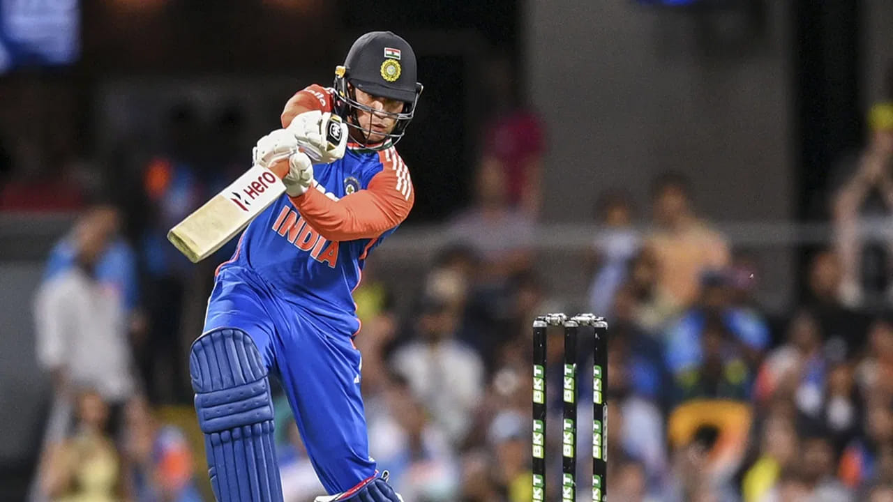 Team India: 18 బంతుల్లో 5 ఫోర్లు, 4 సిక్స్‌లు.. హార్దిక్ పాండ్య తాట తీసిన కాటేరమ్మ కొడుకు..