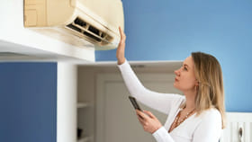 మీ ఏసీ నుంచి శబ్ధం వస్తోందా? కారణం ఏంటి? ఇలా చేయండి!