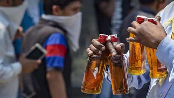 Alcohol: ఈ రాష్ట్ర ప్రజలు మద్యం తాగడంలో నంబర్ 1.. తెలంగాణ ఏ స్థానంలో ఉందో తెలిస్తే షాకవుతారు!