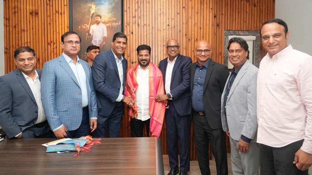 Telangana: సీఎం రేవంత్ రెడ్డిని కలిసిన ATA ప్రతినిధులు.. తెలుగు మహా సభలకు రావాలంటూ ఆహ్వానం..!