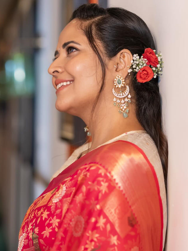 ఏం అందంరా బాబూ .. ఏ లుక్ లో చూసిన.. అనసూయ పిచ్చెక్కిస్తుంది అంతే