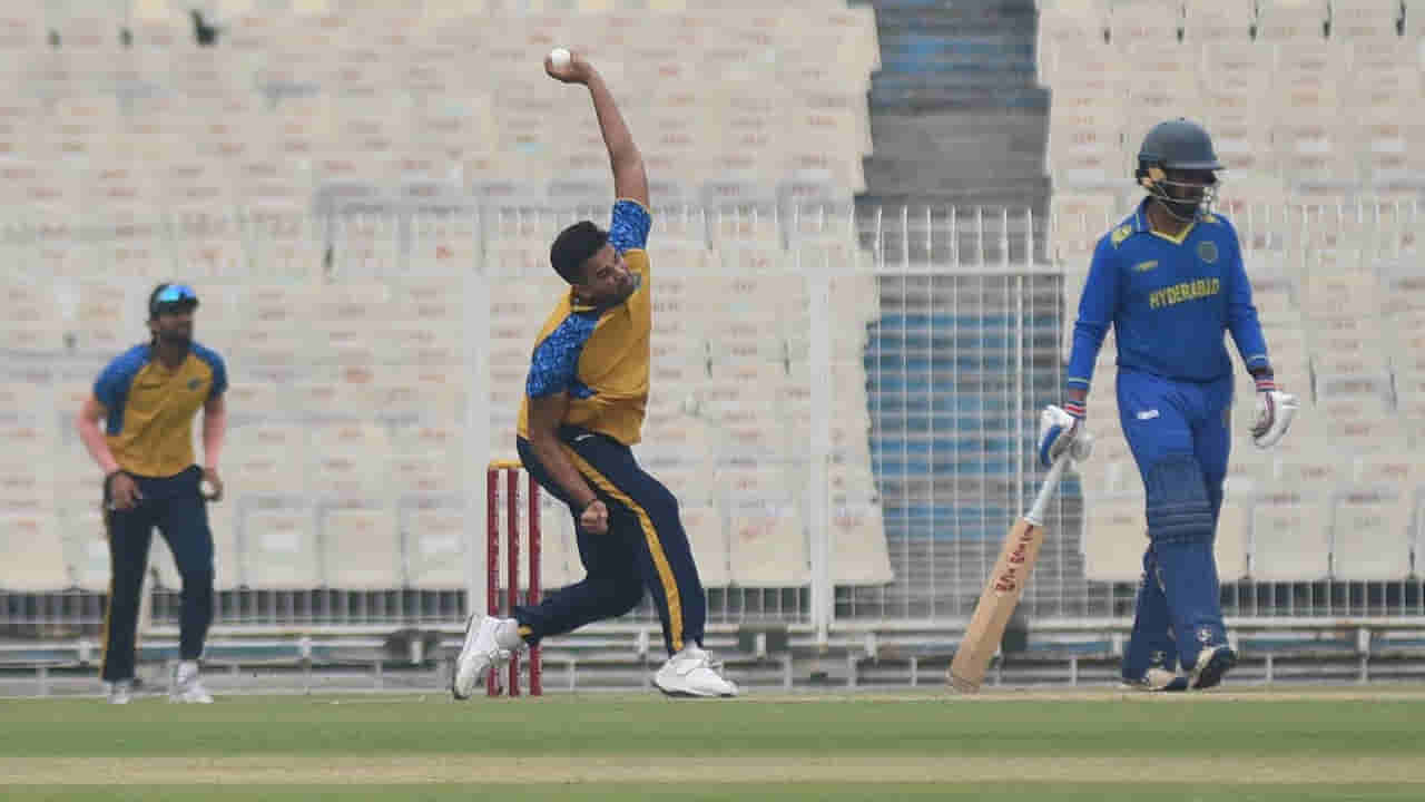 Cricket: మీరు మారిపోయారు సార్.! 3 బంతుల్లోనే ముప్పుతిప్పలు.. కట్ చేస్తే.. మ్యాచ్ విన్నర్‌ అయ్యాడు