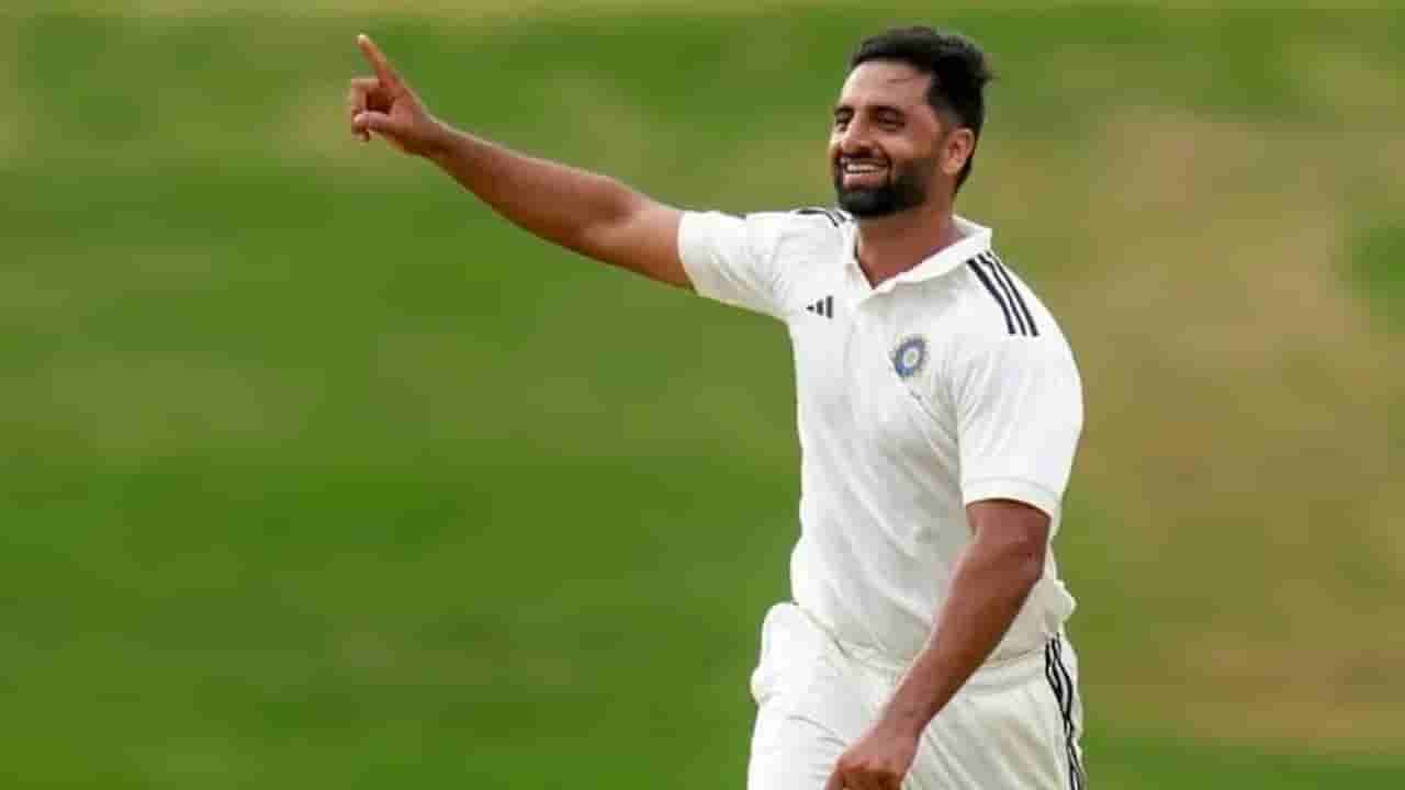 IPL Auction 2026 : ఎవర్రా ఈ కుర్రాడు.. రూ. 30 లక్షలతో వేలంలోకి వచ్చి.. ఏకంగా కోట్లు పట్టుకెళ్లాడుగా