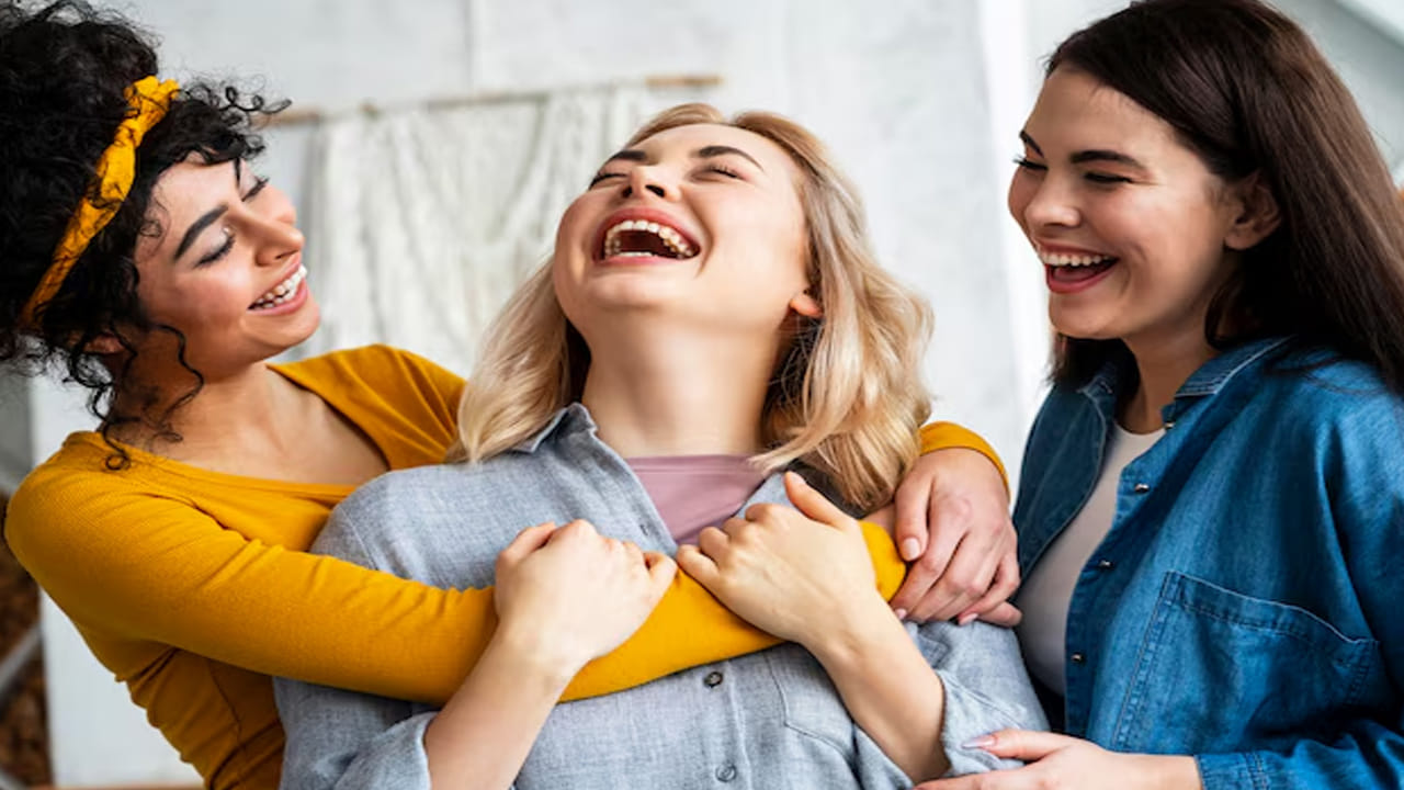 Laughing: నవ్వితే పోయేదేం లేదు.. అనారోగ్యం తప్ప..! అందుకే హాయిగా నవ్వుకోండి..