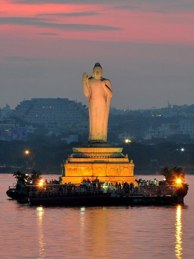 స్టాట్యూ ఆఫ్ లిబర్టీ ఇన్స్పిరేషన్‎.. భాగ్యనగరం బుద్ధ విగ్రహం హిస్టరీ ఇదే..