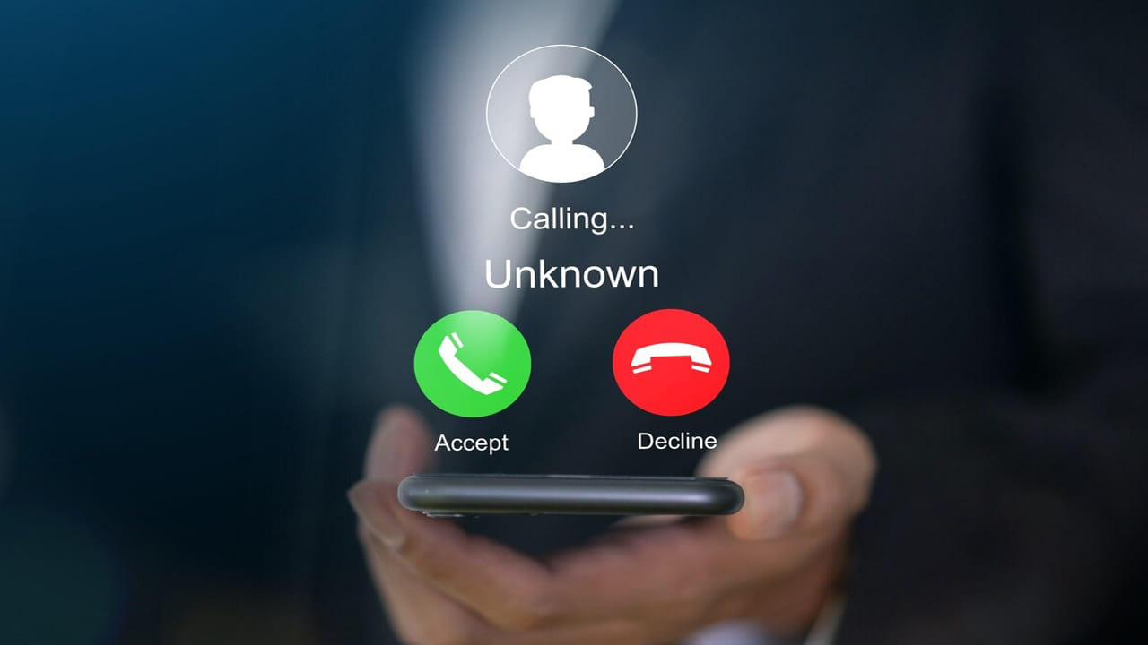 Call Merging Scam: గుబులు పుట్టిస్తున్న కాల్ మెర్జింగ్ స్కాం.. ఇలాంటి కాల్ మీకు ఫోన్కు వస్తే బీ కేర్ఫుల్