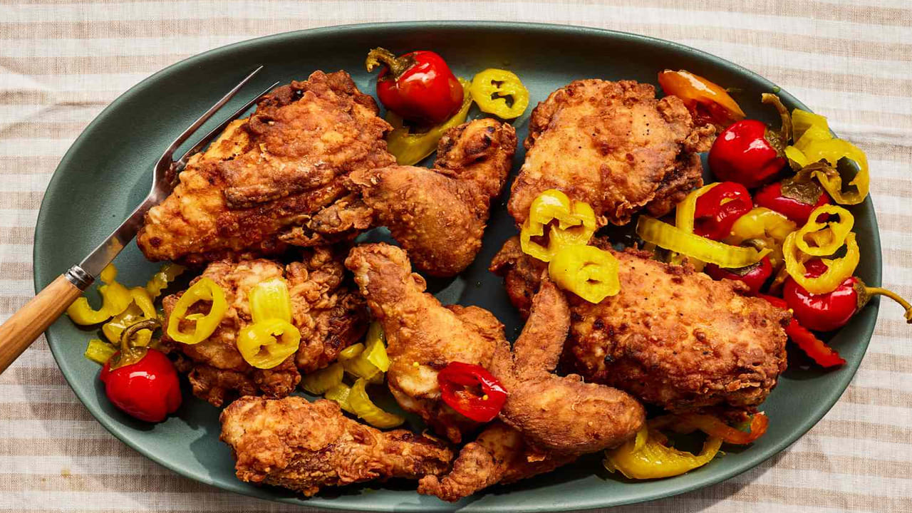 సెకండ్ హ్యాండ్ ఫ్రైడ్ చికెన్..! అంటే ఏంటో తెలుసా..? అక్కడి ప్రజలకు బంగారంతో సమానం..