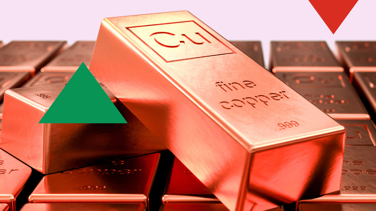 అలాగే రాగిని ఎలక్ట్రిక్, డేటా సెంటర్లు, గ్రీన్ ఎనర్జీ రంగాల్లో ఉపయోగించడం భారీగా పెరిగింది. దీని వల్ల డిమాండ్ పెరగడం కూడా ధరల పెరుగదులకు కారణంగా చెబుతున్నారు. ఈ ఏడాది బంగారం ధరలు 70 శాతం, వెండి ధరలు 140 శాతం పెరిగ్గా.. రాగి ధరలు కూడా భారీ స్థాయిలో పెరిగాయి.