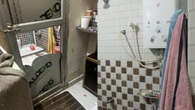 బాత్‌రూమ్‌లో విగతజీవుగా దర్శనమిచ్చిన భార్యభర్తలు.. ఏం జరిగిందంటే?