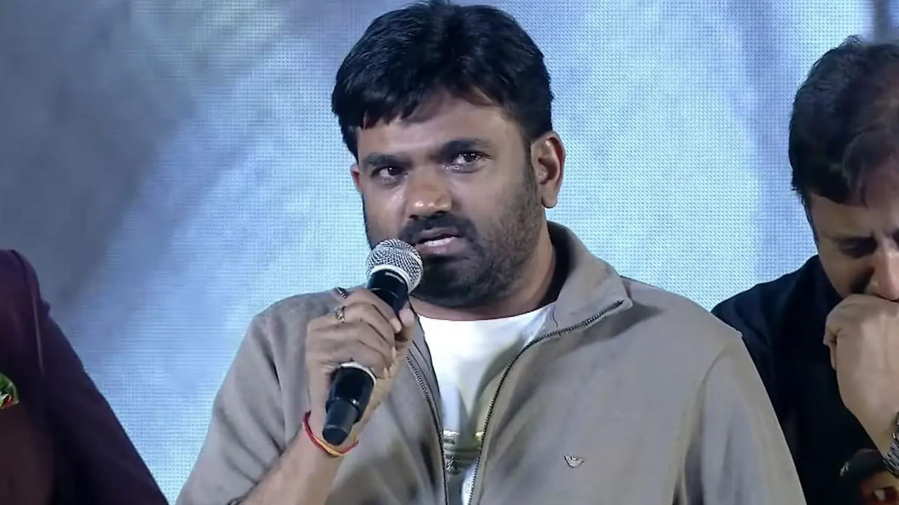 Director Maruthi : పాన్ ఇండియా ప్రేక్షకులు ప్రభాస్ మరో కోణాన్ని చూస్తారు.. డైరెక్టర్ మారుతి..