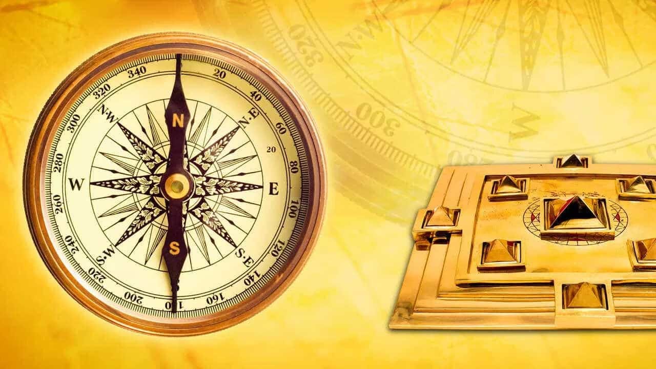 వాస్తు అనేది చాలా పవర్ ఫుల్. అందుకే వాస్తు శాస్త్రాన్ని అస్సలే విస్మరించకూడదు అని చెబుతుంటారు. ఏ విషయంలోనైనా సరే ఎవరైతే సరిగ్గా వాస్తు నియమాలు పాటించరో, వారు అనేక ఇబ్బందులు ఎదుర్కోవాల్సి వస్తుంది. అందుకే తప్ప కుండా వాస్తు నియమాలు పాటించాలి అంటారు.