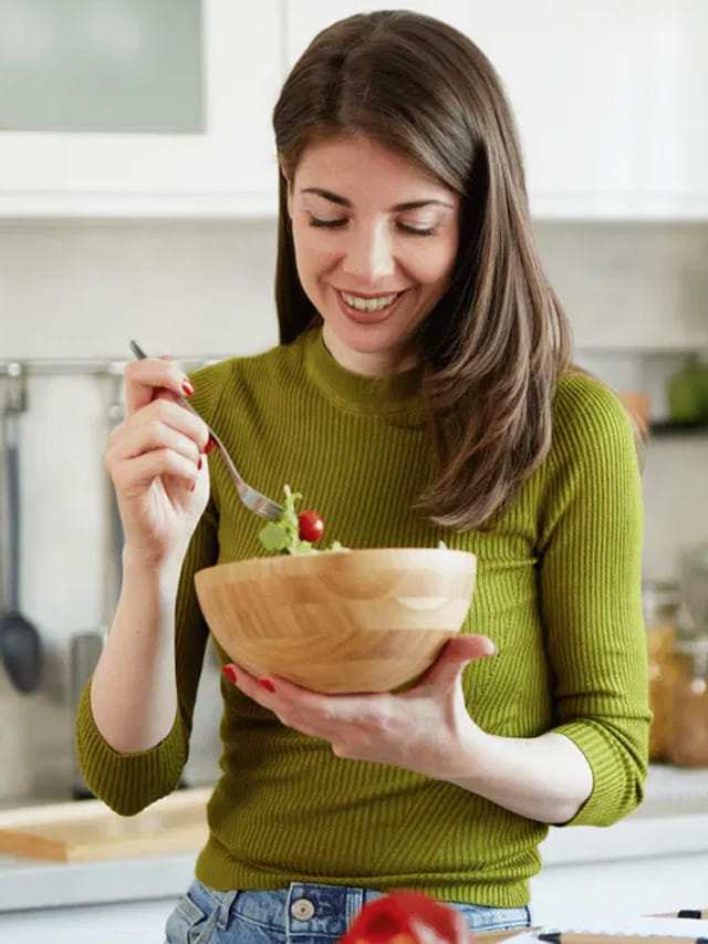 మగువలూ.. ఈ ఫుడ్స్ తిన్నారంటే.. పీరియడ్స్ నొప్పి ఖతం..