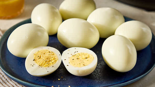 Eggs: గుడ్డు తింటే క్యాన్సర్ వస్తుందా..? ఒక్క దెబ్బకు డౌట్లన్నీ క్లియర్ చేసిన FSSAI