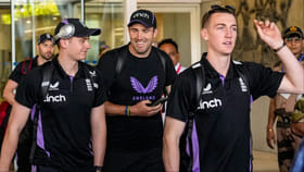 సిక్సర్లతోనే చెలరేగాడు.. కట్‌చేస్తే.. T20 World Cup నుంచి ఔట్