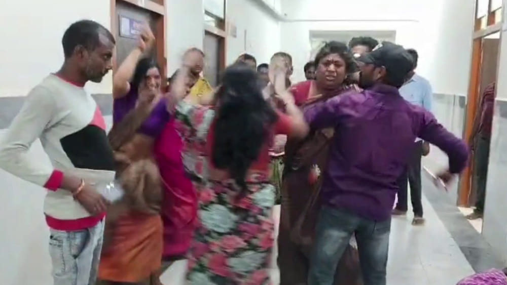 Andhra: అమ్మాయికి మొగుడు... అత్తకు యముడు... ఎక్కడంటే..