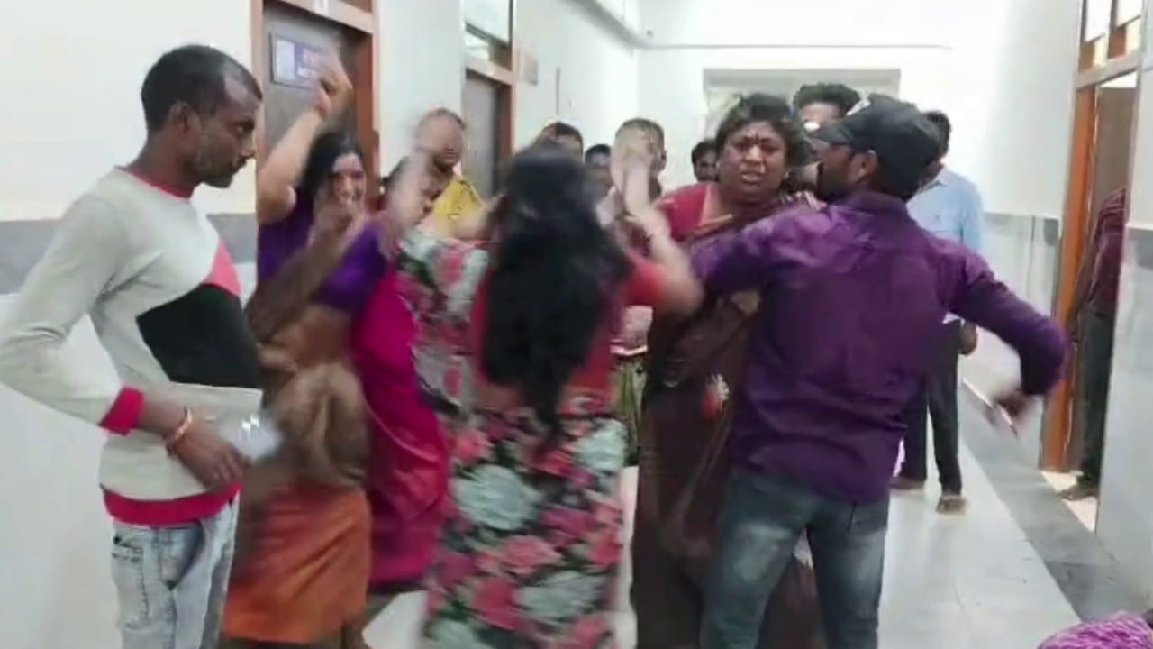 Andhra: అమ్మాయికి మొగుడు... అత్తకు యముడు... ఎక్కడంటే..