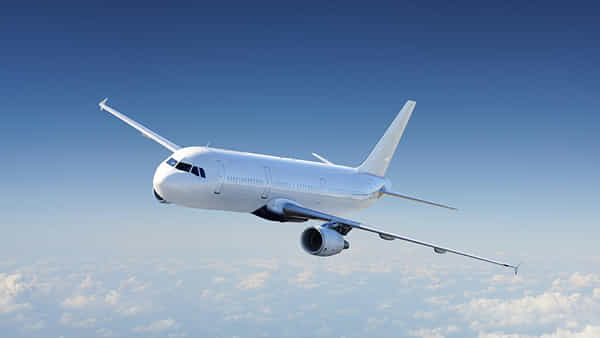Flight Services: విమానం ఆలస్యమైతే హోటల్లో వసతి ఫ్రీ.. ఇండియాలో ప్రయాణికుల హక్కులు మీకు తెలుసా..?