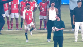 మెస్సీతో మ్యాచ్‌.. గోల్‌ కొట్టిన తెలంగాణ సీఎం రేవంత్‌ రెడ్డి!