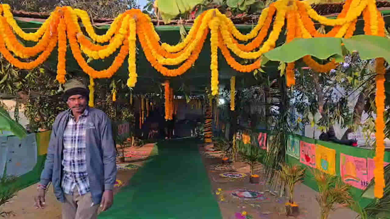 Telangana: ఏదైన ఫంక్షన్ జరుగుతుంది అనుకునేరు.. అది పోలింగ్ స్టేషన్..