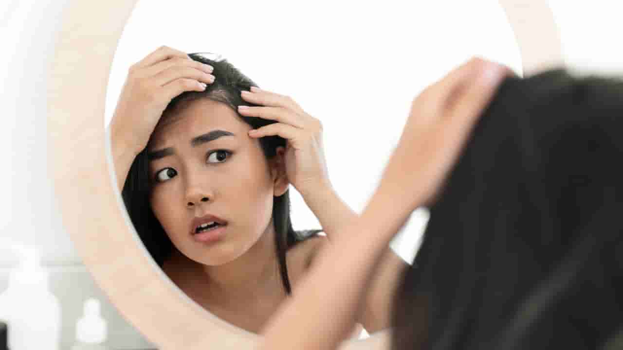 Hair Loss: జుట్టు రాలే సమస్య నుంచి బయటపడాలంటే… ఈ ఆహారాలకు తప్పకుండా దూరంగా ఉండాల్సిందే!