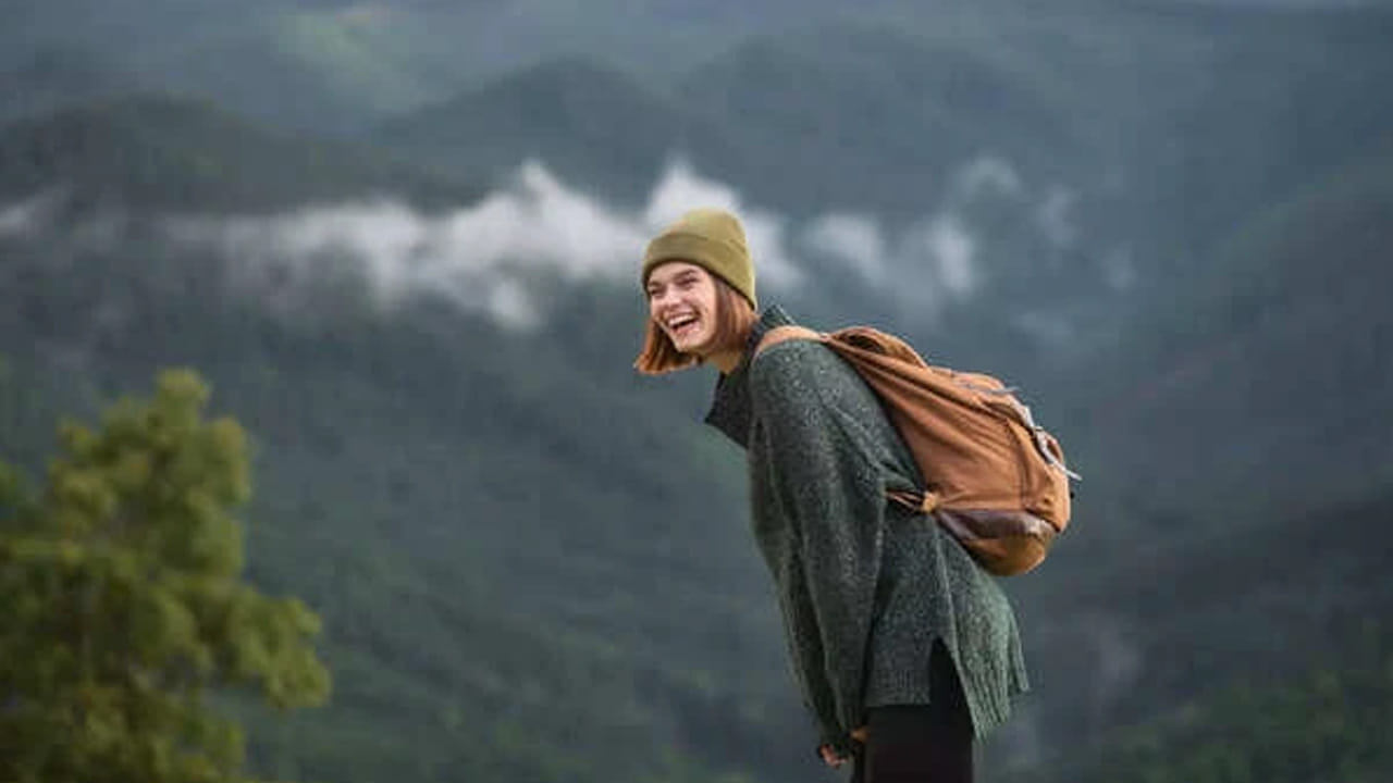 గత తప్పులను గుర్తుంచుకోవడం : గత సంవత్సరంలో మీరు చేసిన తప్పు ఒప్పులను గుర్తు పెట్టుకొని, నూతన సంవత్సరానికి సిద్ధం కావాలి. గతంలో చేసిన తప్పులతో విచారంలోకి వెళ్లడం వలన ఈ సంవత్సరంలో మీరు పురోగతి సాధించలేరు. కాట్టి, గతంలో చేసిన తప్పులు, వదులుకున్న అవకాశాల గురించి వదిలేసి, కొత్త సంవత్సరంలో సాధించే వాటి గురించి ఆలోచించాలంట.