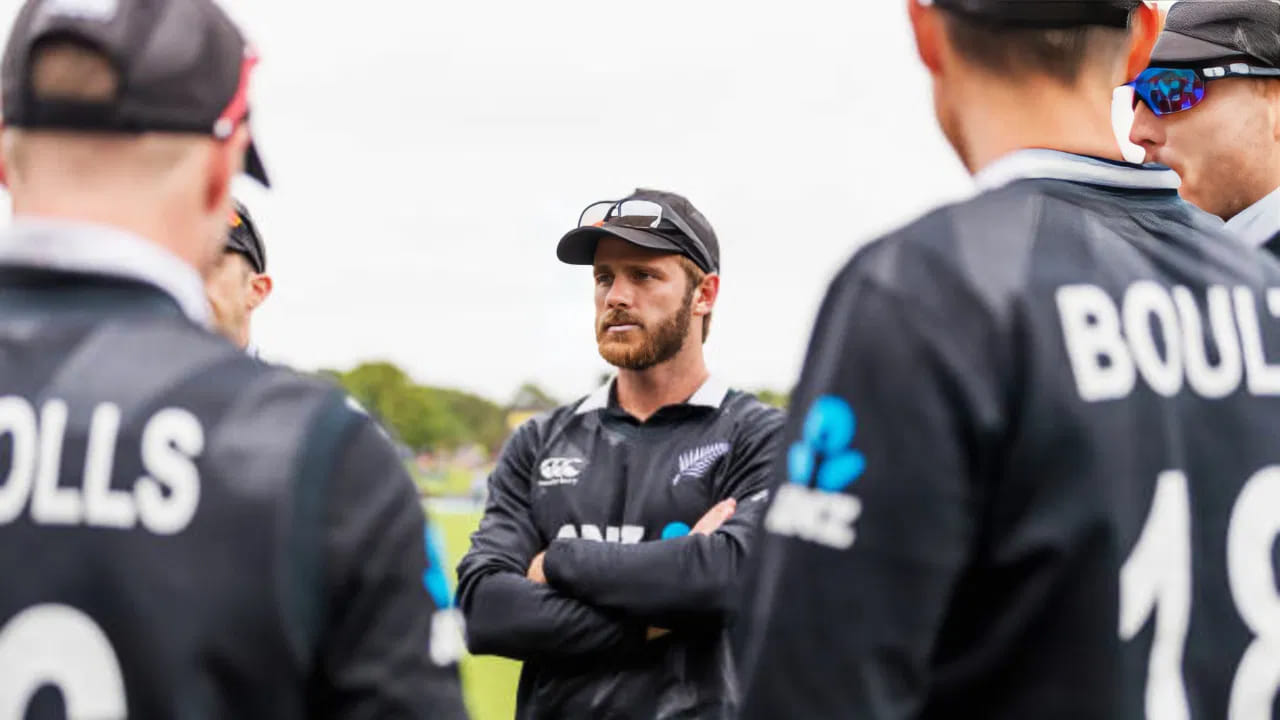 IND vs NZ: భారత్, కివీస్ సిరీస్కు ముందే షాకింగ్ న్యూస్.. తప్పుకున్న స్టార్ ప్లేయర్..?