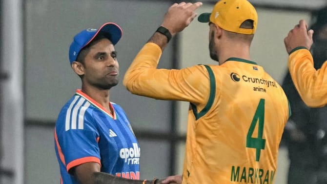 సూర్య, గంభీర్ తీసుకున్న ఈ ఒక్క నిర్ణయమే.. టీమిండియా ఓటమికి కారణం