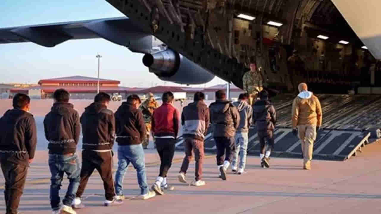 అమెరికా నుంచి వేలాది భారతీయుల బహిష్కరణ.. లెక్కతేల్చిన కేంద్రం