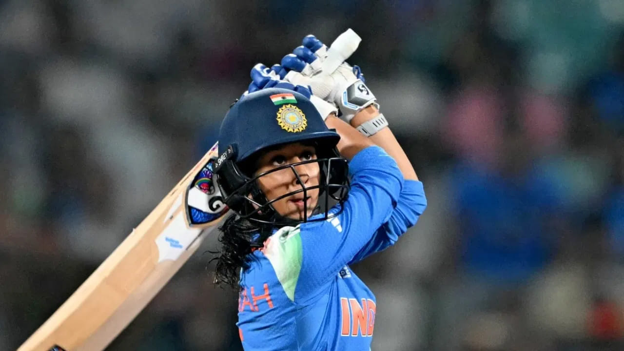 అంతేకాకుండా, శ్రీలంకపై అజేయ అర్ధ సెంచరీ సాధించిన జెమిమా రోడ్రిగ్స్, టీ20 బ్యాట్స్‌మెన్ ర్యాంకింగ్స్‌లో ఐదు స్థానాలు ఎగబాకి టాప్ 10కి చేరుకుంది, తొమ్మిదవ స్థానానికి చేరుకుంది. ఆమెతో పాటు స్మృతి మంధాన మూడవ స్థానంలో, షఫాలి వర్మ పదవ స్థానంలో ఉన్నారు. అదే సమయంలో, బౌలింగ్‌లో, అరుంధతి రెడ్డి కూడా ఐదు స్థానాలు ఎగబాకి 36వ స్థానానికి చేరుకుంది.