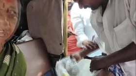 యాడా చూడని సీన్.. అమ్మవారి నగలను తస్కరించిన ఈవో..