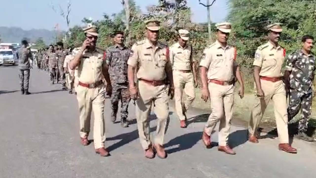 ఏజెన్సీలో కలకలం.. ఓ ఇంట్లో తలదాచుకున్న మావోయిస్టులు.. పోలీసుల అదుపులో టాప్ లీడర్..!