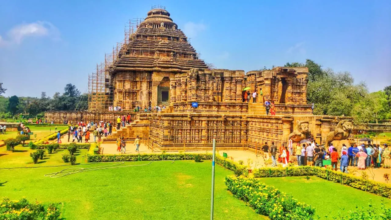 1903లో, ఆర్కియాలజికల్ సర్వే ఆఫ్ ఇండియా ఈ ఆలయాన్ని స్వాధీనం చేసుకుని, పరిరక్షణ పనులను ప్రారంభించింది. సూర్య దేవాలయం లోపలి భాగాల నుంచి ఇసుకను సురక్షితంగా తొలగించేందుకు భారత పురావస్తు శాఖ ప్రణాళికలు సిద్ధం చేస్తోంది.