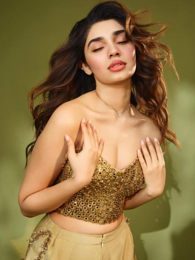 నేను దెయ్యాన్ని చూసా..  దాంతో నాకు పరిచయం ఉంది: కృతి శెట్టి