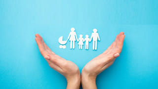 మీ ఫ్యామిలీ ఫ్యూచర్‌ను సేఫ్‌గా ఉంచాలంటే.. వీటికి మించిన సెక్యూర్డ్‌ ప్లాన్స్‌ లేవు! అవేంటంటే..?